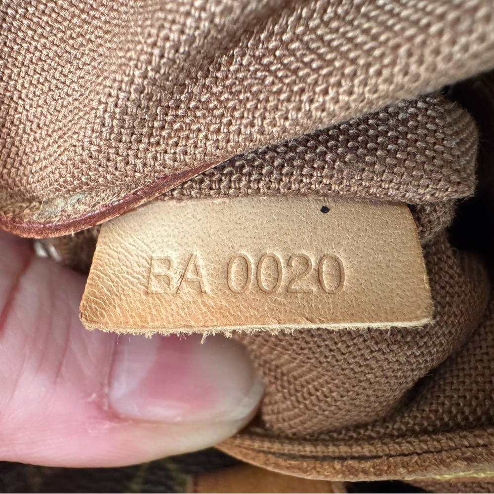 Louis Vuitton Monogram Alma PM - Picture 11 of 11